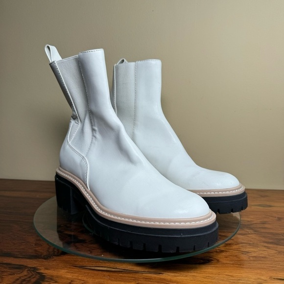 Open Edit Mya Lug Sole Chelsea Boot in white - Picture 5 of 15